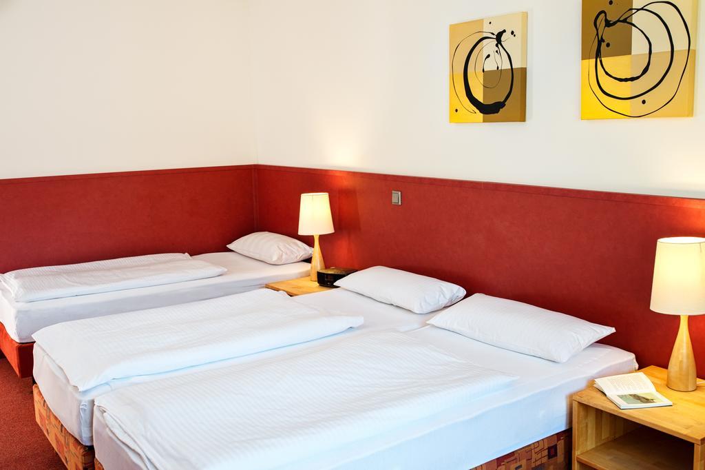 Essentis Ecohotel Берлін Екстер'єр фото