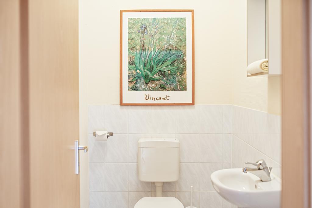 Essentis Ecohotel Берлін Екстер'єр фото
