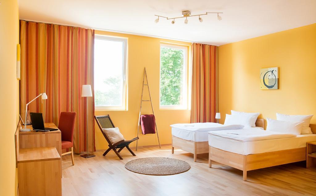 Essentis Ecohotel Берлін Екстер'єр фото