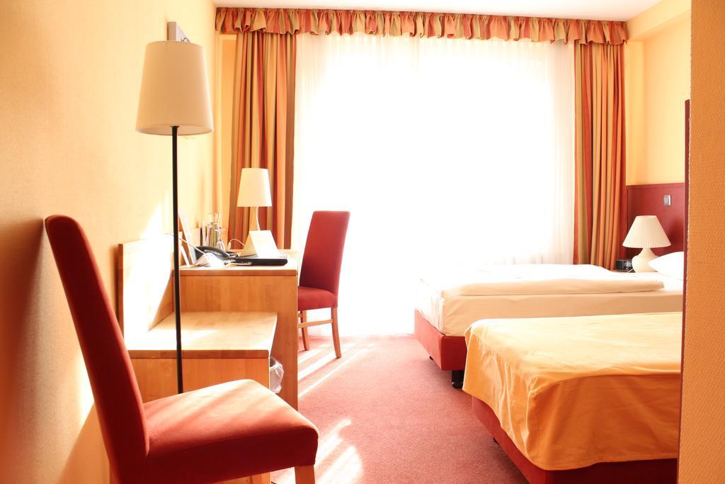 Essentis Ecohotel Берлін Екстер'єр фото